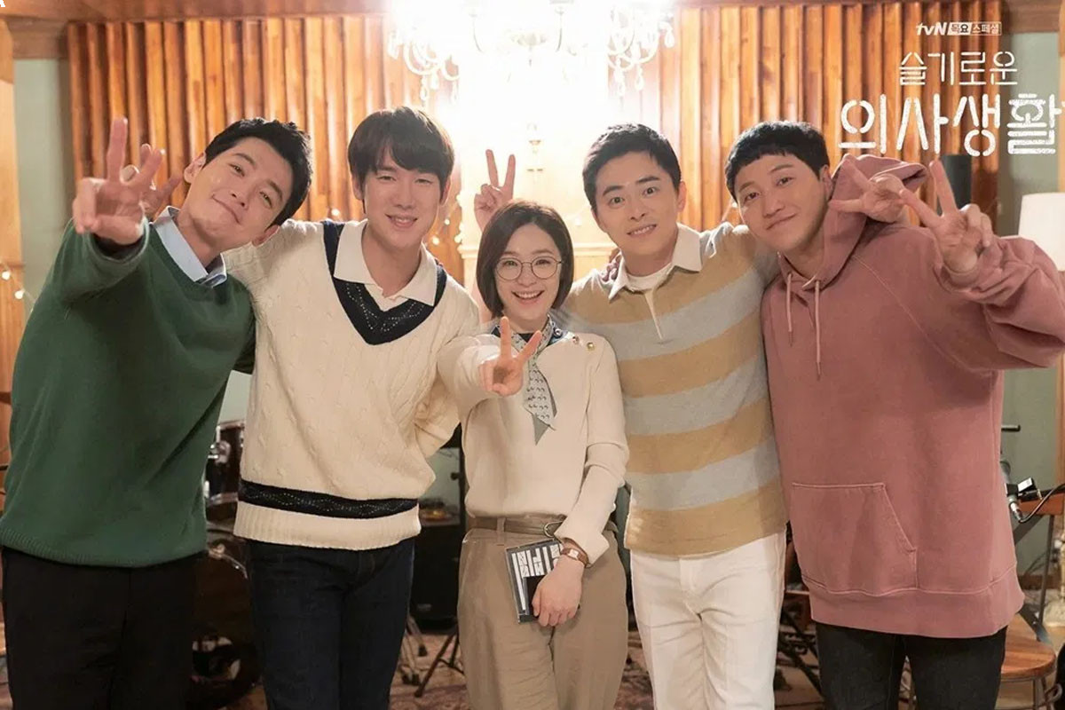 'Mido and Falasol' band gathered in 'Hospital Playlist' special episode