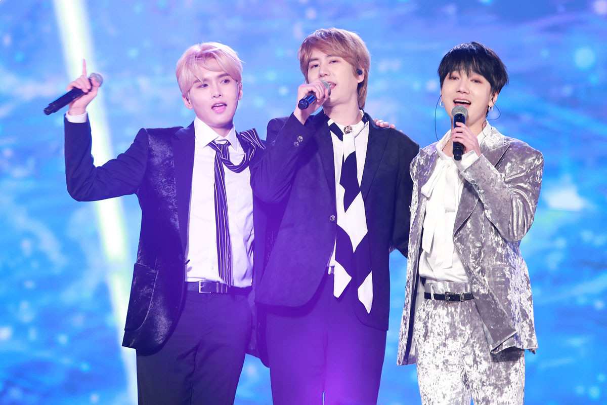Super Junior KRY releases their official first mini album 'When we were us'