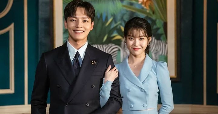 yeo-jin-goo-shares-thoughts-about-the-most-compatible-actress-partner-on-access-showbiz-tonight-2
