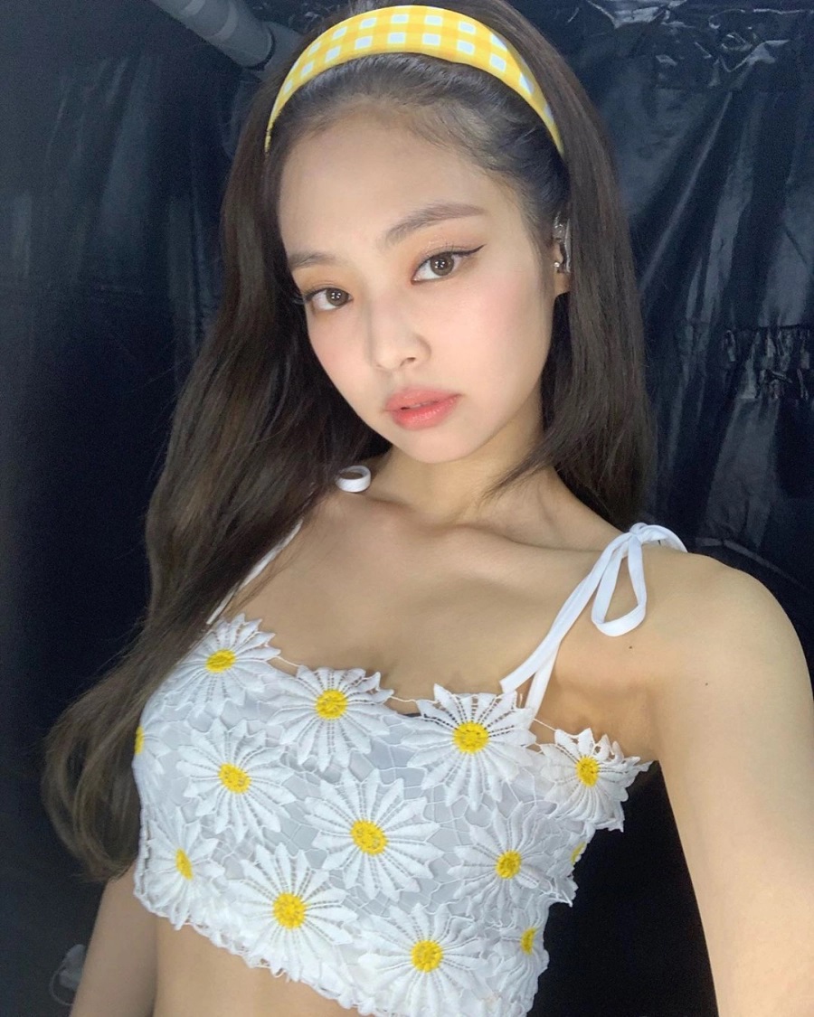 8-easy-to-do-hairstyles-that-even-blackpink-jennie-loves-1