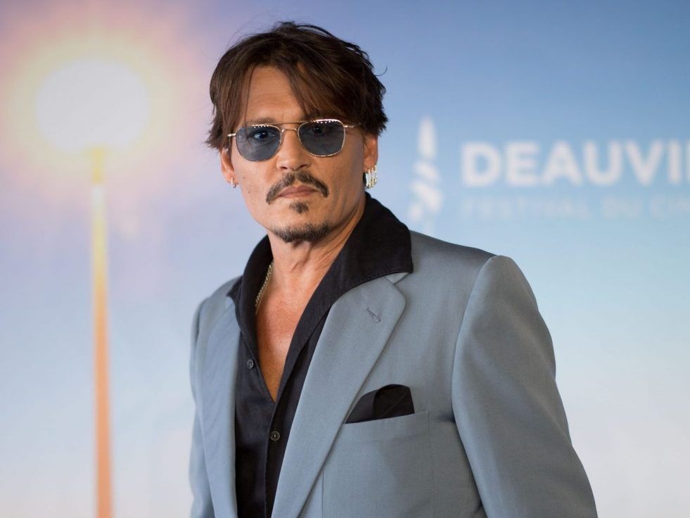 Johnny-Depp-revealed-shocking-millions-of-income-3