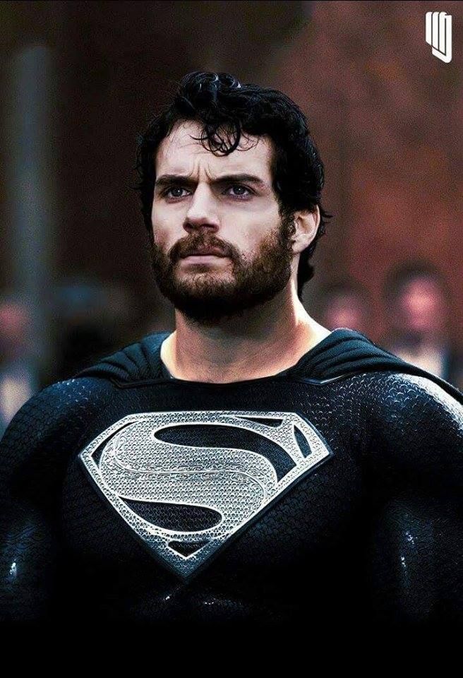 Superman-Is-Back-In-Black-in-Justice-League-Directors-Cut-Sneak-Peek-1