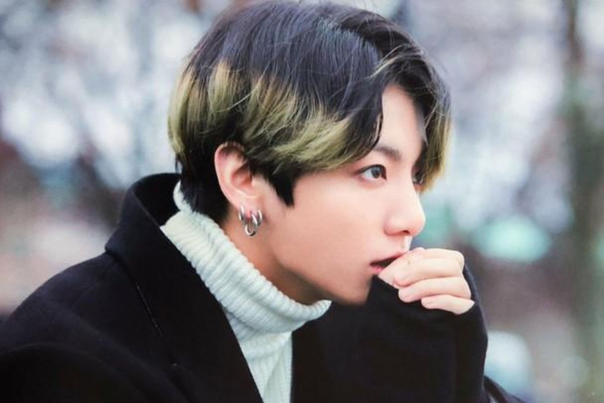 BTS's Jungkook releases cover of "10000 Hours"- Dan+Shay and Justin Bieber
