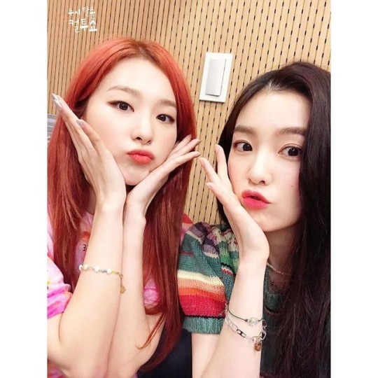 irene-seulgi-appear-cultwo-show-to-promote-new-song-monster-1