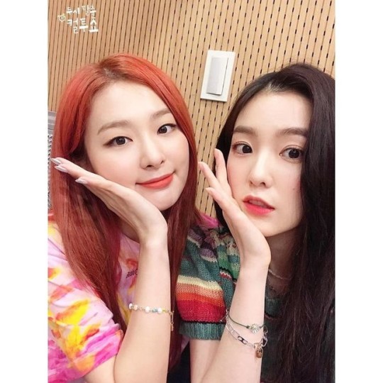 irene-seulgi-appear-cultwo-show-to-promote-new-song-monster-3