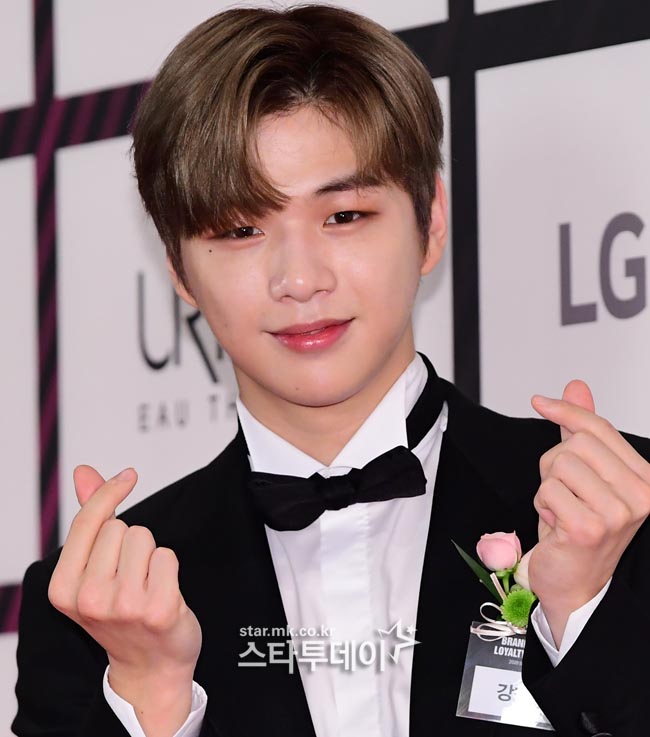 kang-daniel-to-be-special-host-for-kbs-stars-top-recipe-at-fun-staurant-in-july-2