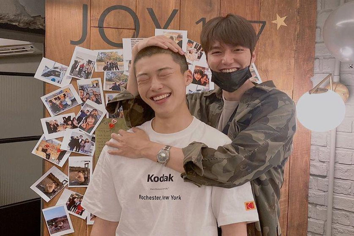 Lee Min Ho Shares Moment With Woo Do Hwan Before His Enlistment