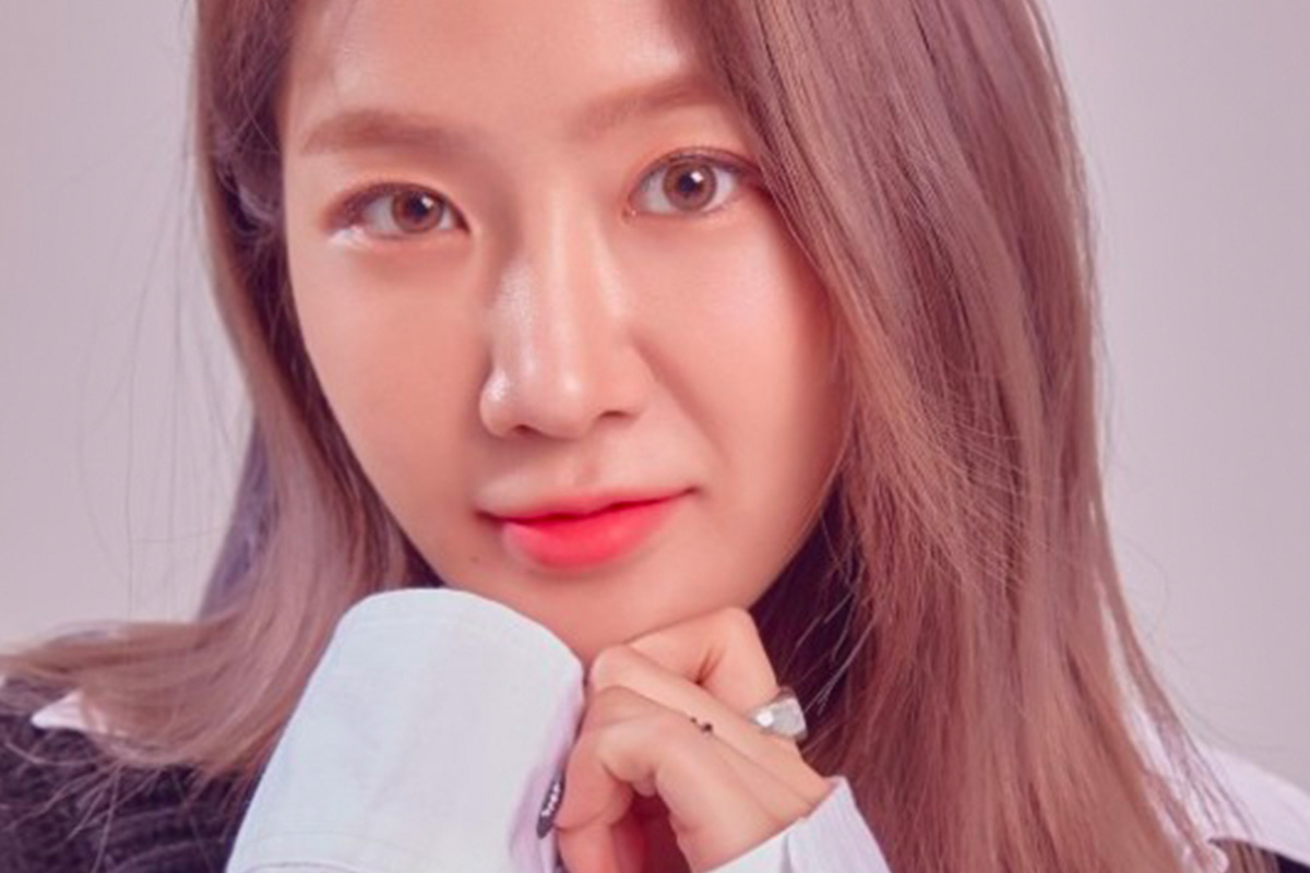 'Summer Queen' Soyou returns to comeback-battle in July