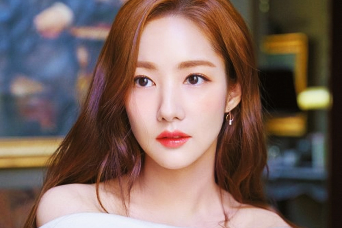Park Min Young excites with MBTI results