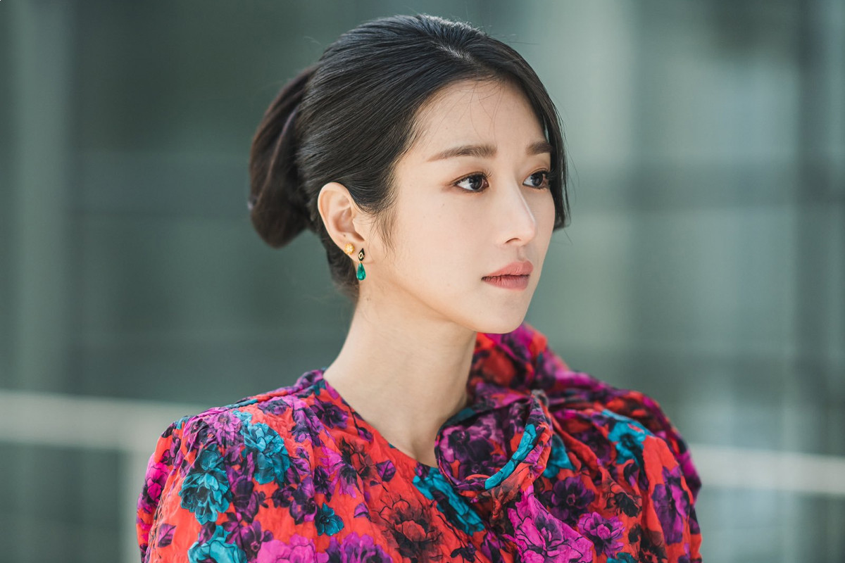 Seo Ye Ji reveals skincare techniques to maintain a beautiful face