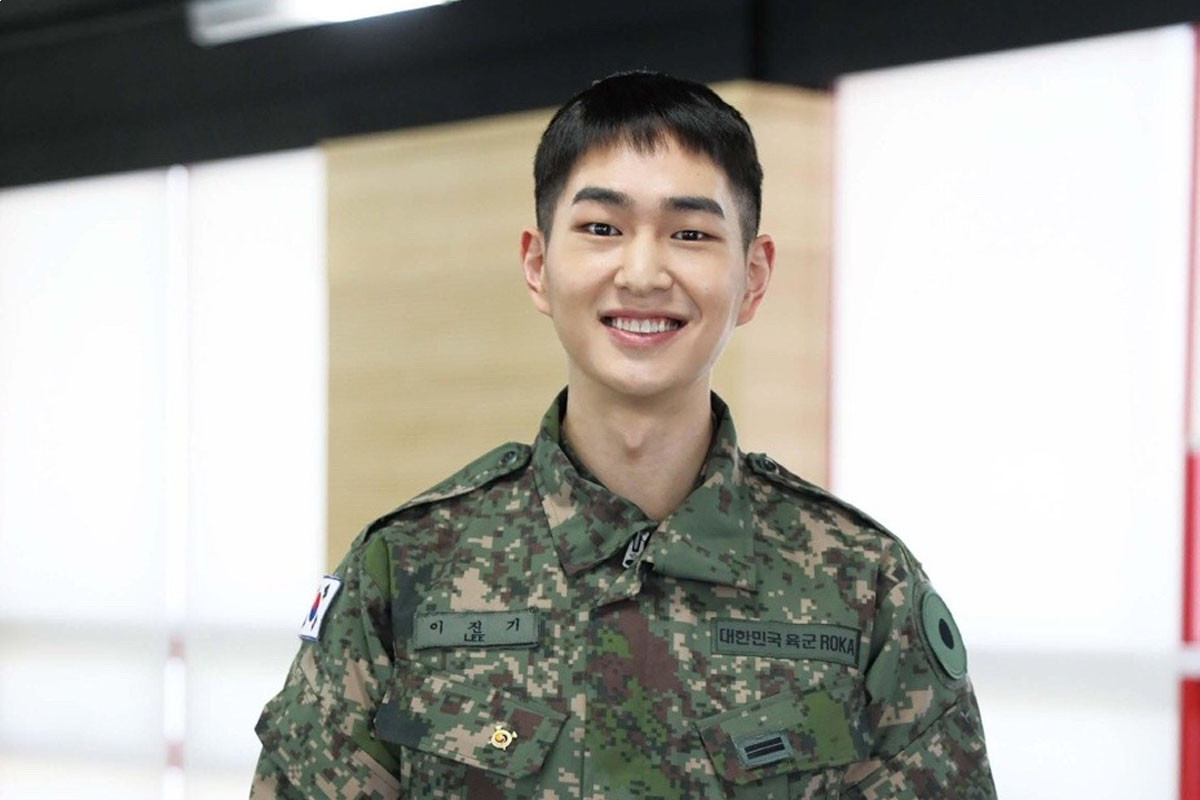 SHINee's Onew to leave from mandatory military service today due to COVID19