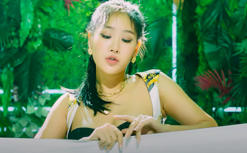 Summer queen Soyou officially releases her new song 'Gotta Go'
