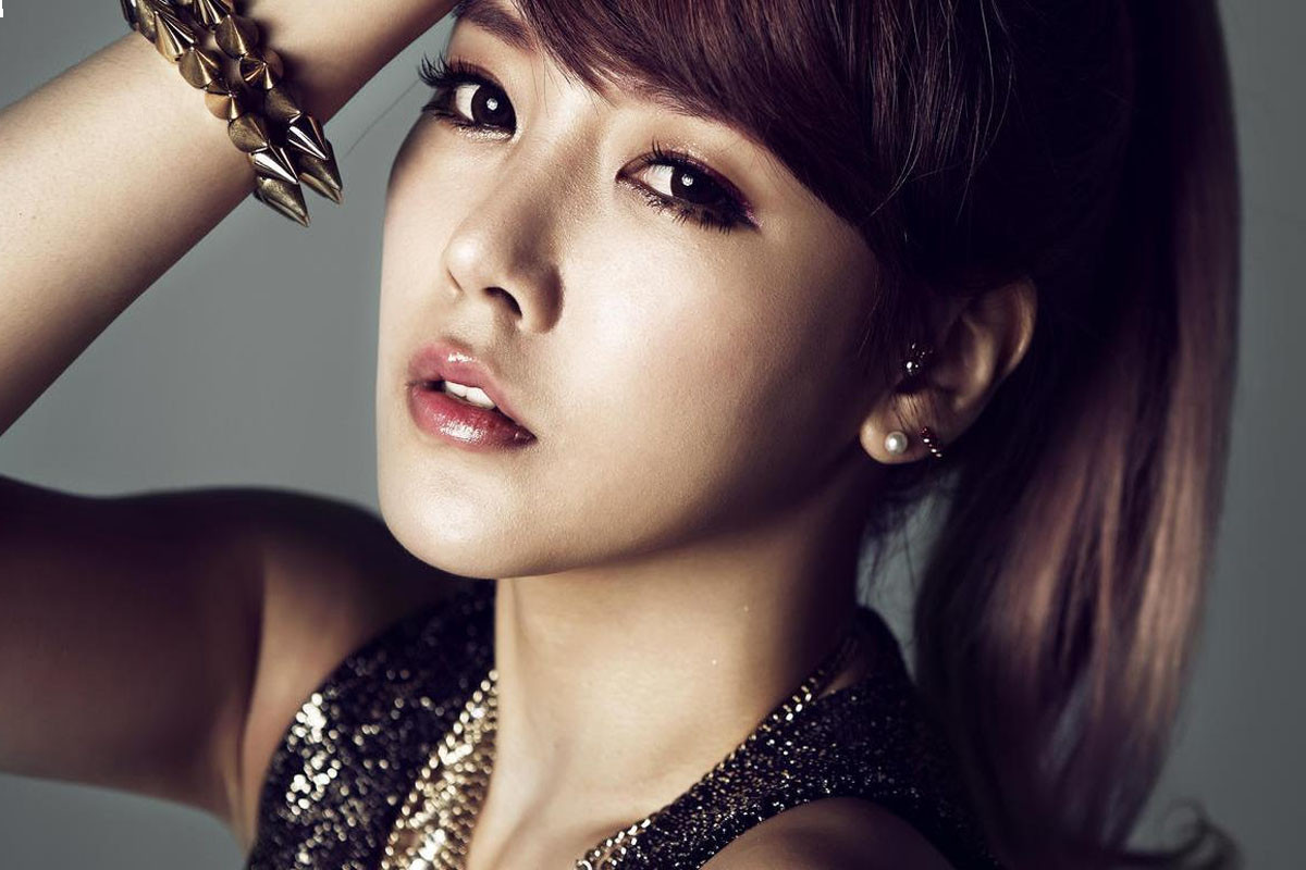 T-ara's Soyeon signs with Think Entertainment