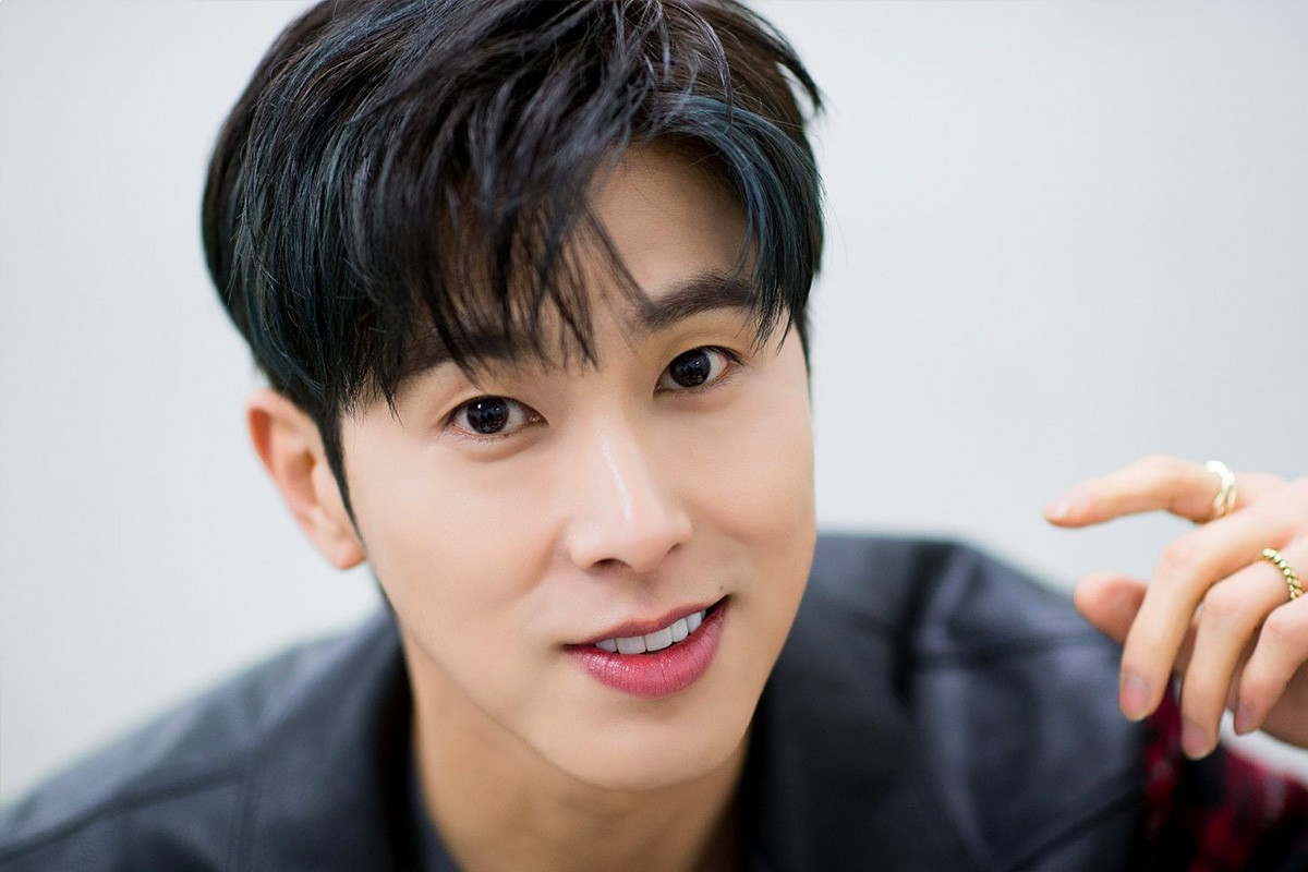 TVXQ Yunho to become MC for new web variety program
