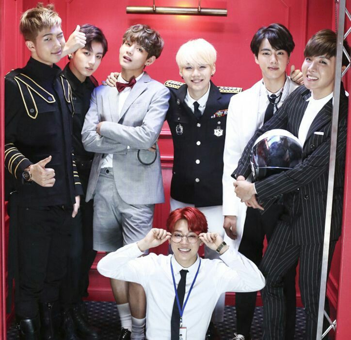 15-fastest-k-pop-group-music-videos-to-reach-500-million-views-1