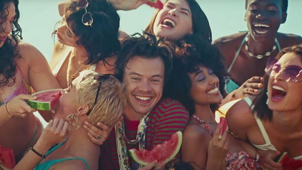 harry-styles-first-takes-no-1-billboard-hot-100-with-watermelon-sugar-2