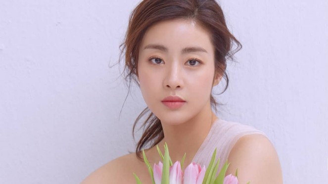 kang-sora-announces-to-get-married-2