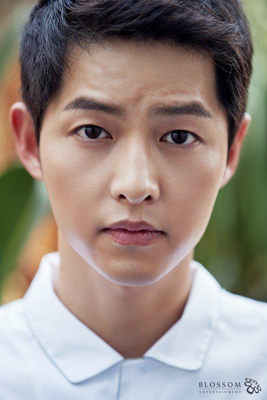 song-joong-ki,-2pm’s-taecyeon-and-jeon-yeo-bin-confirmed-to-join-new-tvn-drama-1