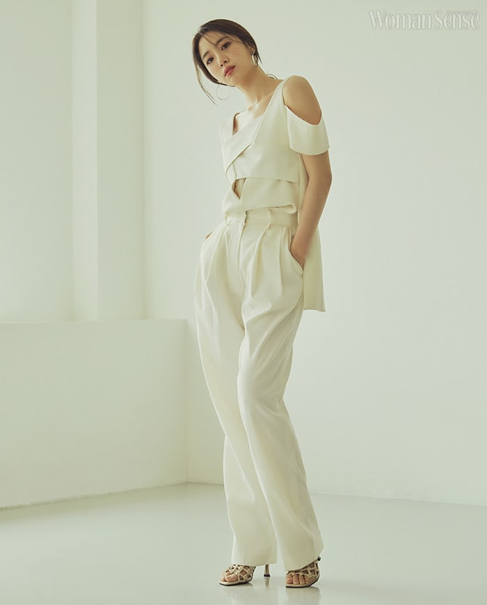 t-ara-eunjung-photoshoot-interview-fashion-magazine-woman-sense-1