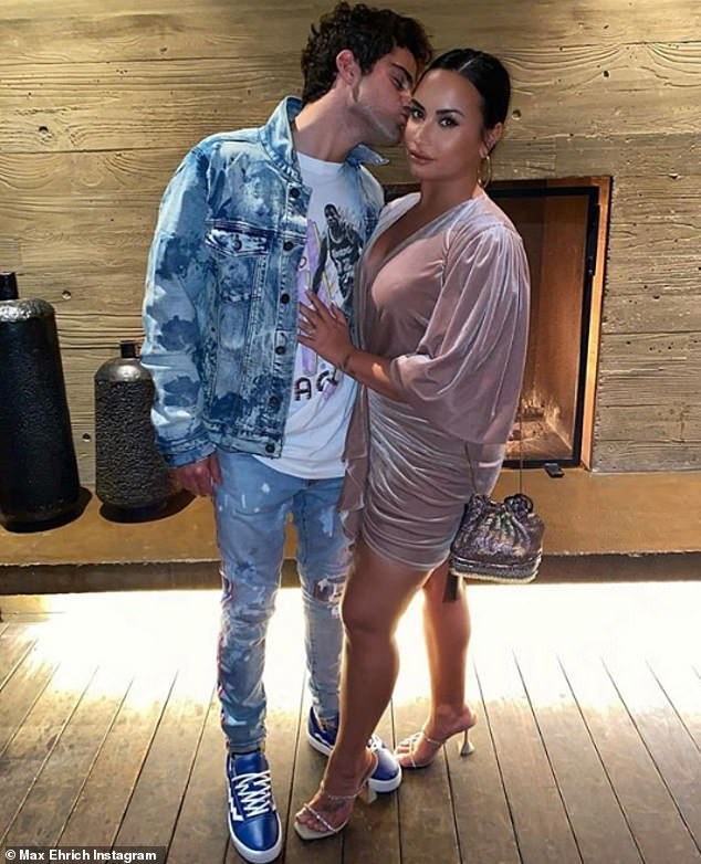 Demi-Lovato-and-Max-Ehrich-SPLIT-With-Max-Accusations-of-Sending-Thirsty-Messages-To-Selena-Gomez-1