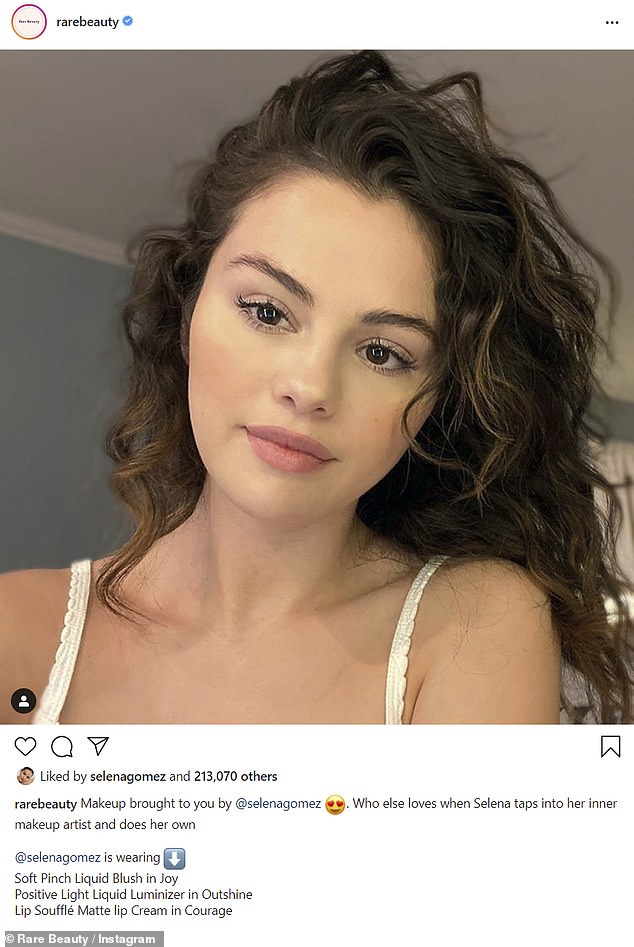 Selena-Gomez-Stuns-In-Rosy-cheeked-Selfie-For-Her-Rare-Beauty-Brand-2
