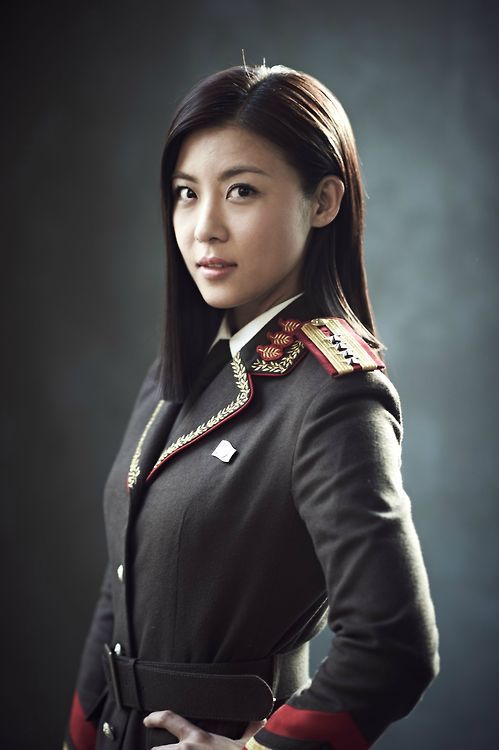 Top-3-badass-female-soldiers-spread-fire-in-K-Dramas-5