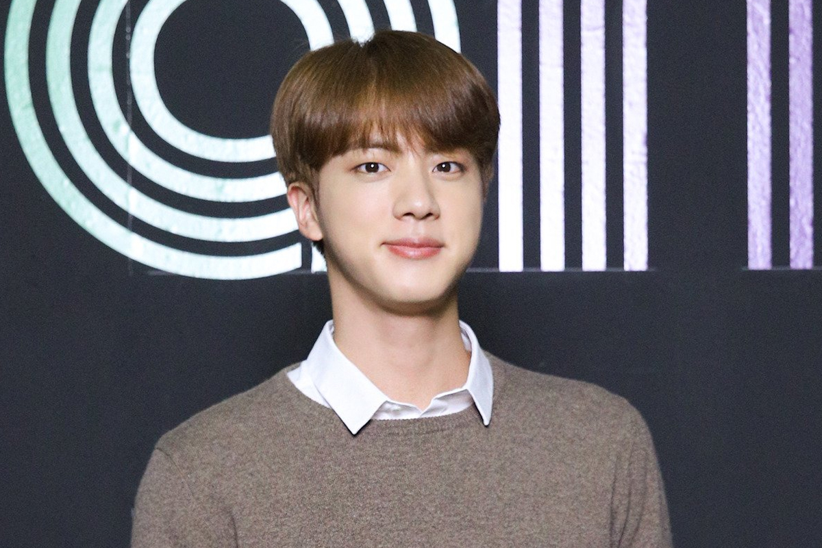 Big Hit to try to postpone military enlistment for Jin to the end of 2021