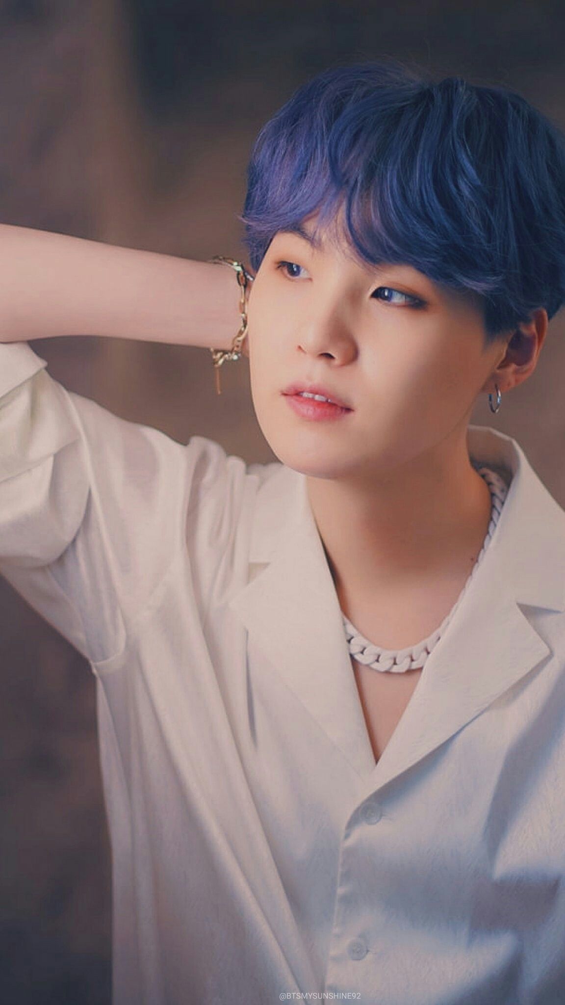 btss-suga-makes-a-surprising-cameo-in-maxs-blueberry-eyes-mv-2