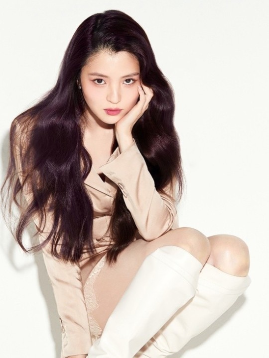 han-so-hee-chic-deadly-charm-l'oreal-paris-pictorial-3