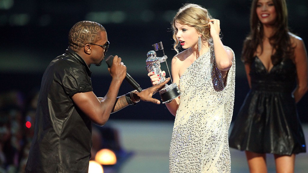 kanye-west-spoke-about-grabbing-taylor-swift-s-microphone-2