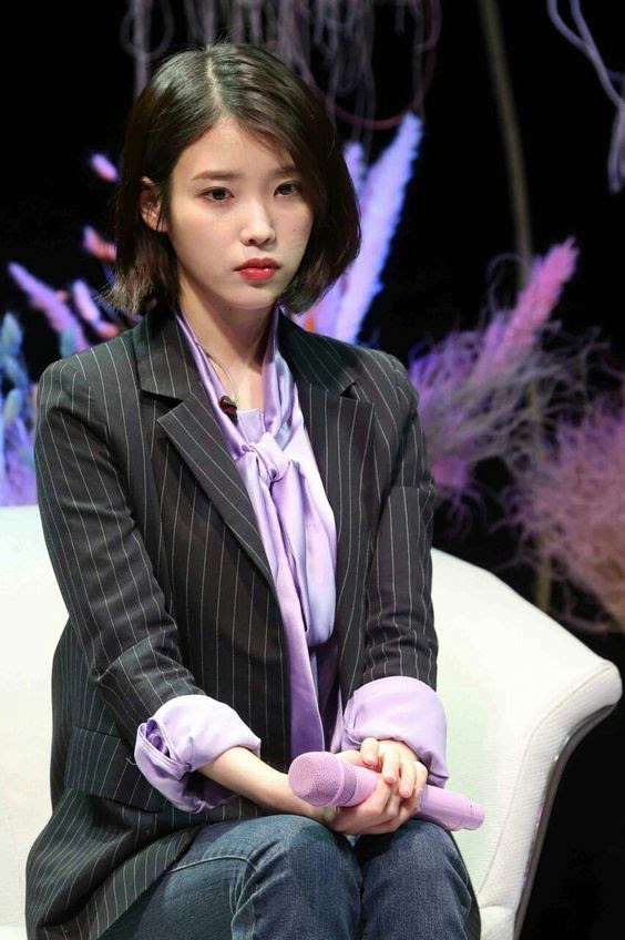 the-chic-collection-when-iu-impressed-with-her-visuals-in-suits-8