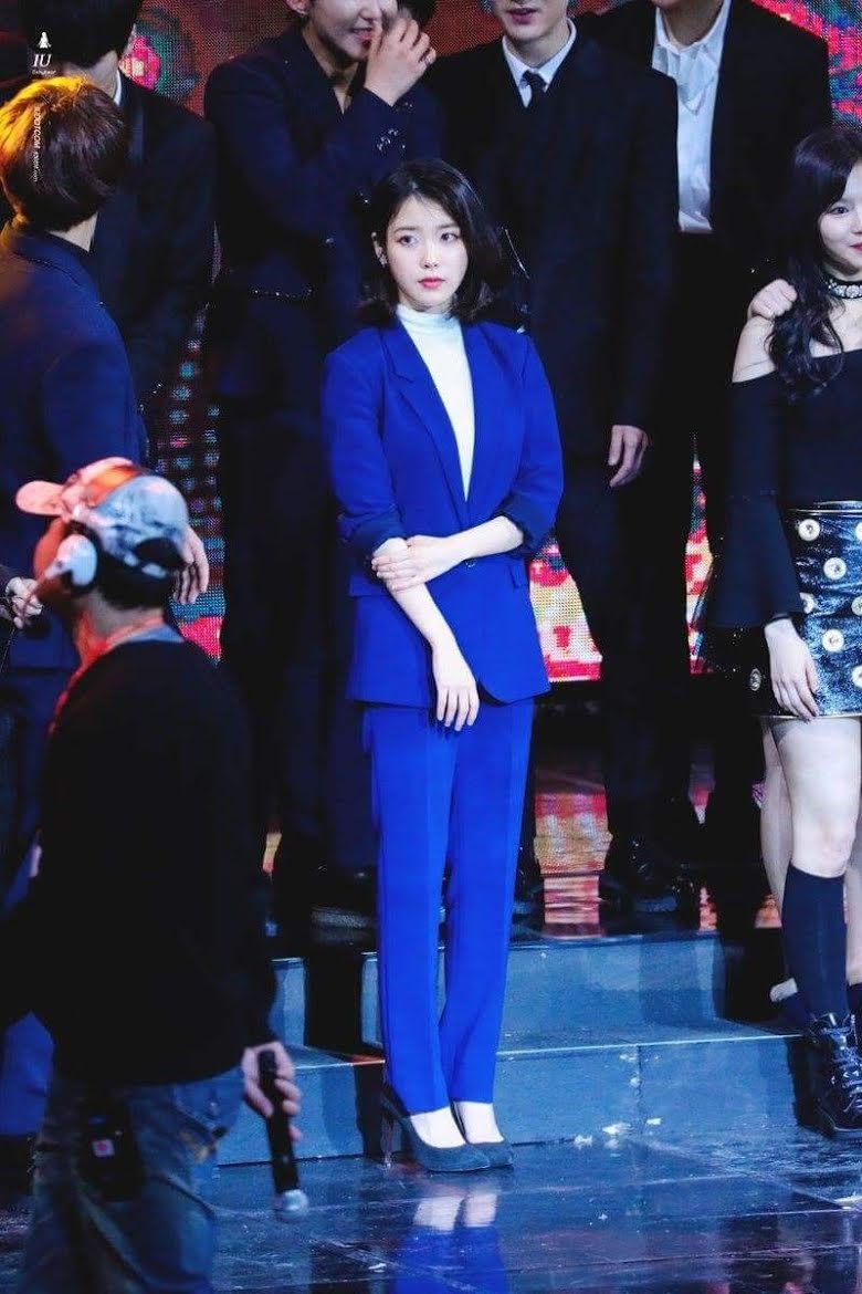 the-chic-collection-when-iu-impressed-with-her-visuals-in-suits-o
