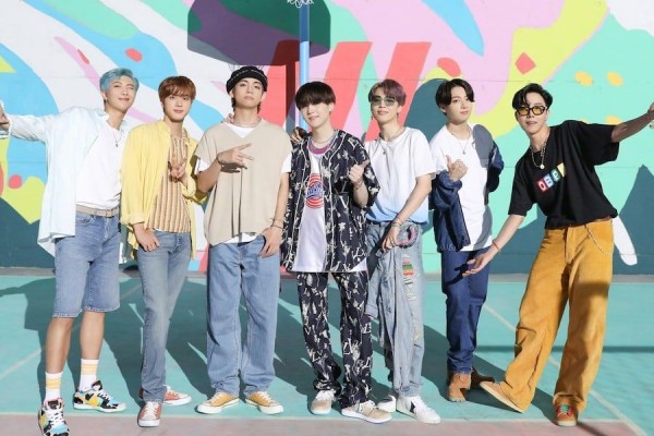 BTS Is The Most Influential Artist of The Year Selected by Korean News Outlet