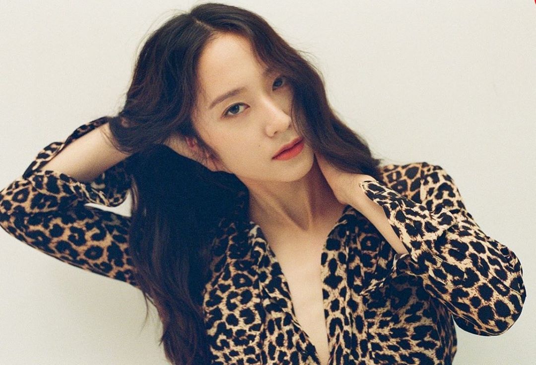 fx-krystal-leaves-sm-entertainment-to-sign-with-h-entertainmentse-new-song-your-voice-on-october-15-in-preparation-for-first-full-length-album-2