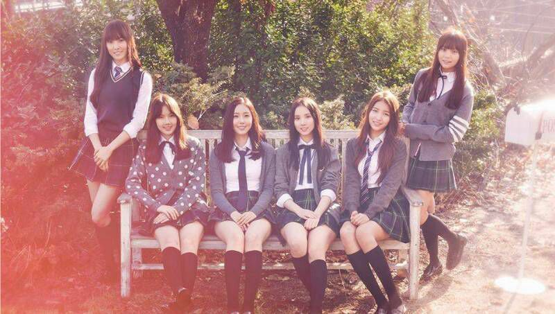 top-5-groups-who-are-known-for-the-school-uniform-concept-1