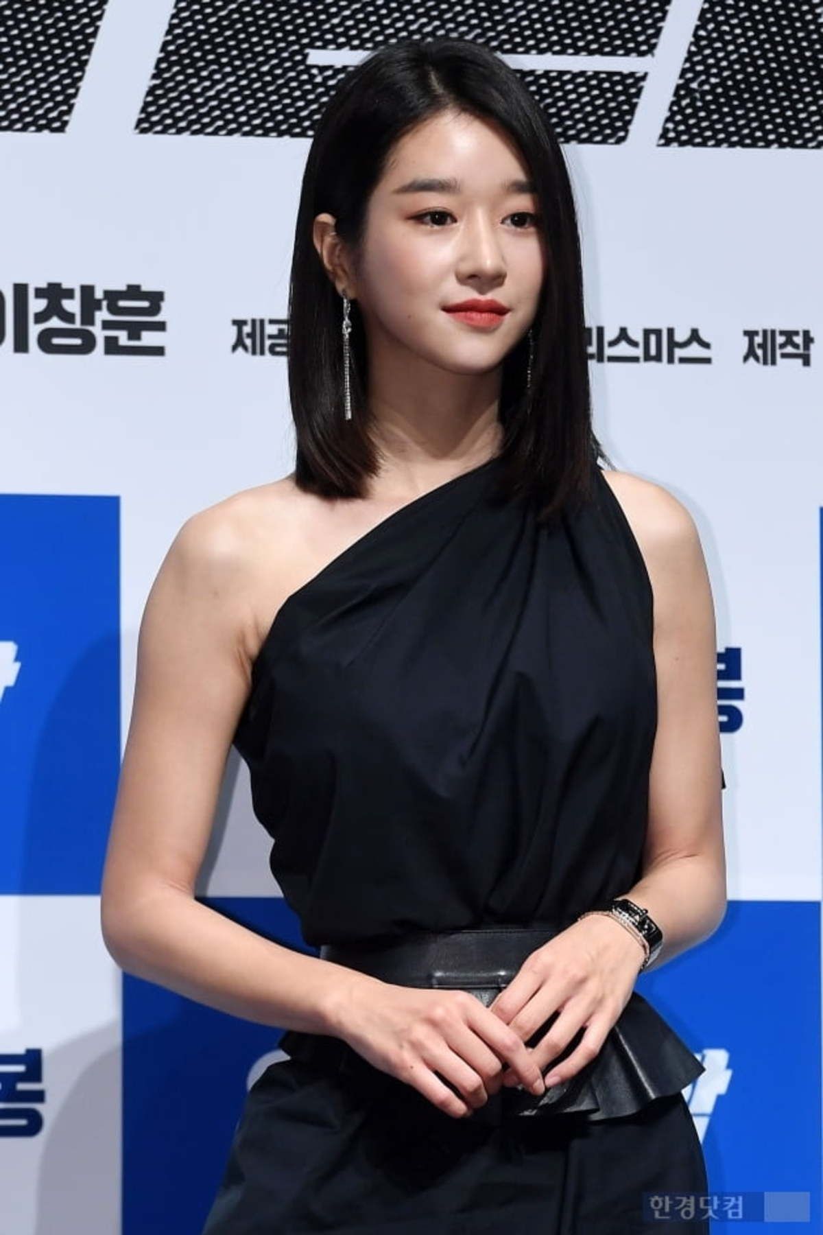 kim-nam-gil-seo-ye-ji-offered-lead-roles-in-ocn-new-drama-island-2