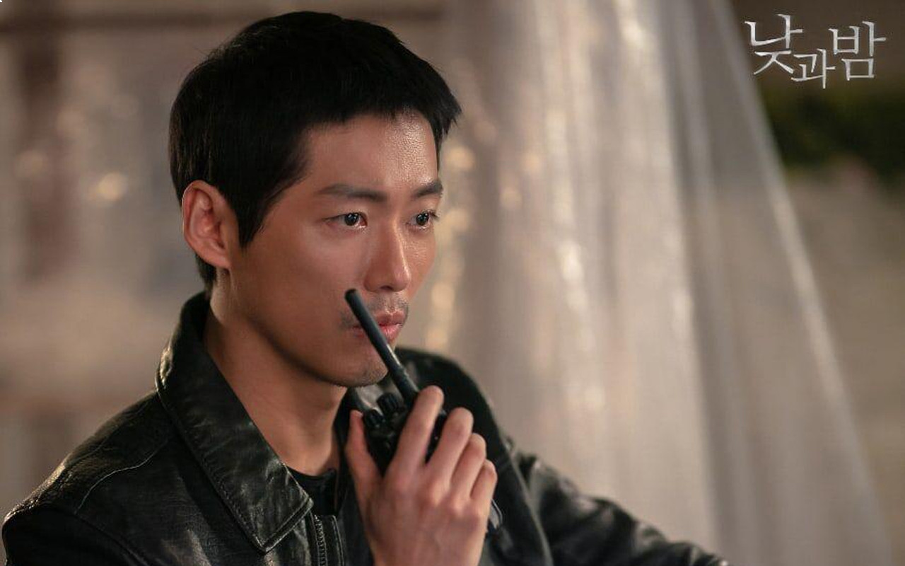 Nam Goong Min Turns Into Charismatic Detective In Upcoming Drama “Awaken”