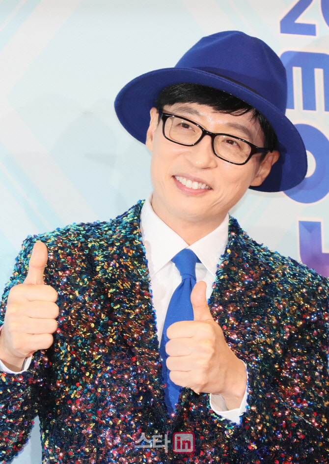 yoo-jae-suk-kang-ho-dong-park-na-rae-top-brand-reputation-rankings-for-entertainers-in-october-5