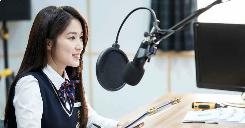 In “Live On” Drama Kim Hye Yoon Becomes A Potential Broadcaster For Cameo