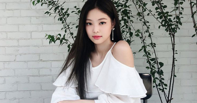 10 Close-up Shots Of Jennie From Her Personal Account That Should Be  Permanently On Her Page