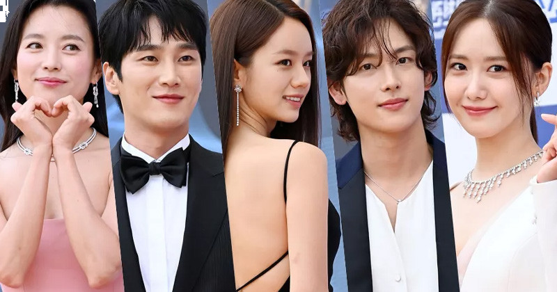 The Red Carpet Full Of Stars At '1st Blue Dragon Series Awards'