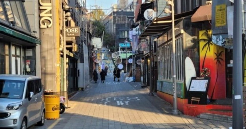Itaewon's Nightlife District Looks Like A Ghost Town This Holiday Season
