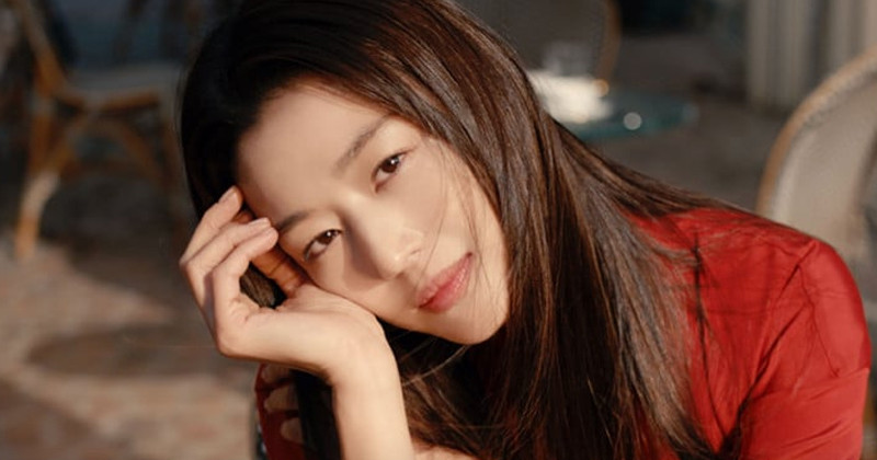 'Lotte' Brings On Jun Ji Hyun As Brand's New Model In Effort To Boost The Image Of 'Ghana Chocolate' To A 'Premium' Dessert