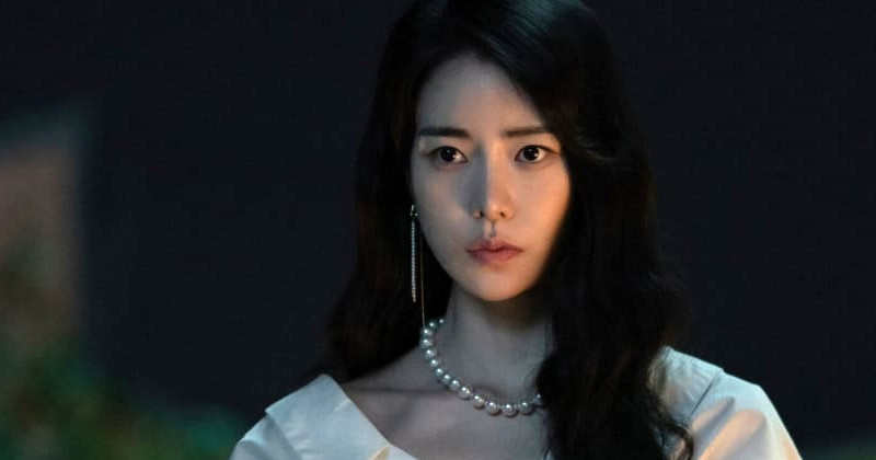 Actress Lim Ji Yeon Receives Immense Applause For Her Acting As The Villain For The First Time On 'The Glory'