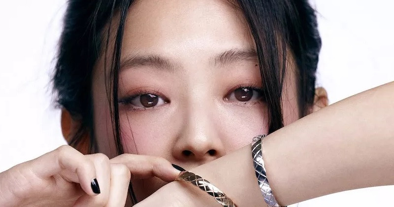 BLACKPINK Jennie Opens Up About Her Travel Routines, New Year Wishes, And More