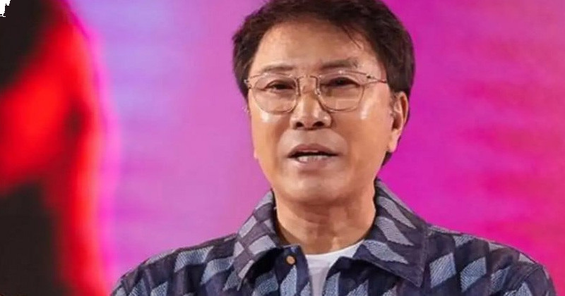 Lee Soo Man, Despite Having An Arm Fracture, Immediately Returned To Korea To File Lawsuit Against SM Entertainment