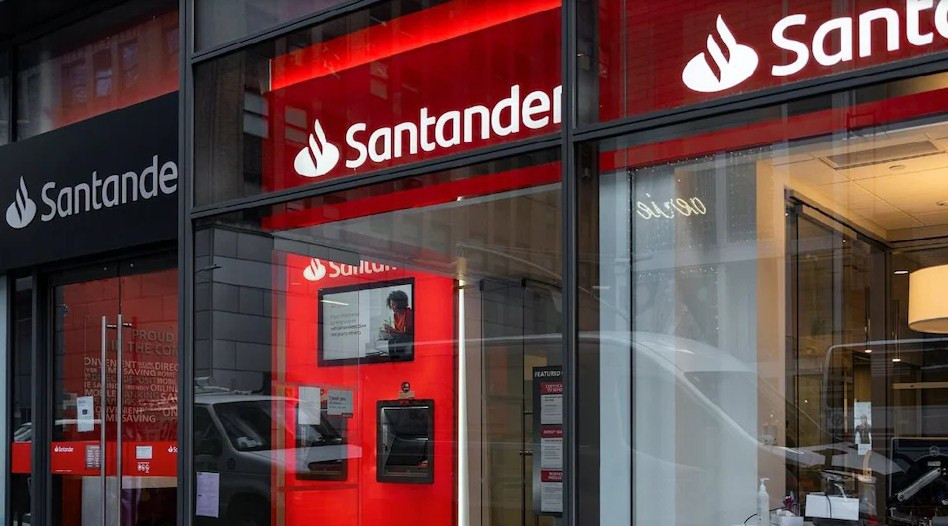 Santander UK Limits Crypto Transfers to Exchanges in Bid to Safeguard Customers
