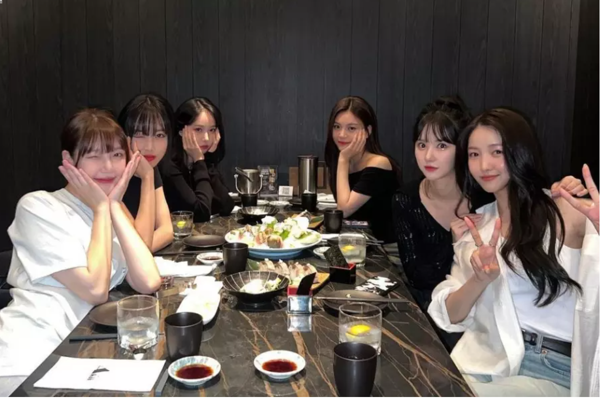 GFRIEND Members Reunite + Share Heartwarming Photos And Video