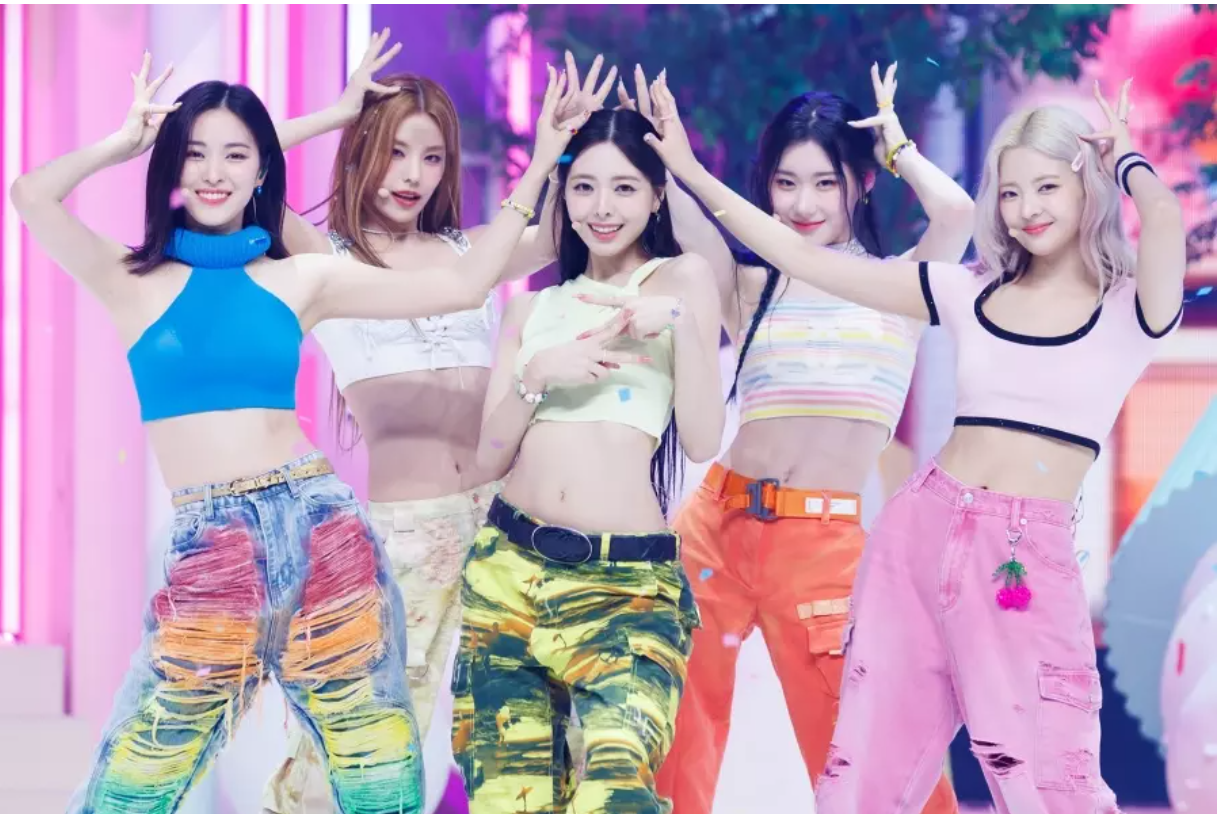 ITZY Becomes 2nd K-Pop Girl Group In History To Debut 5 Albums On Billboard 200