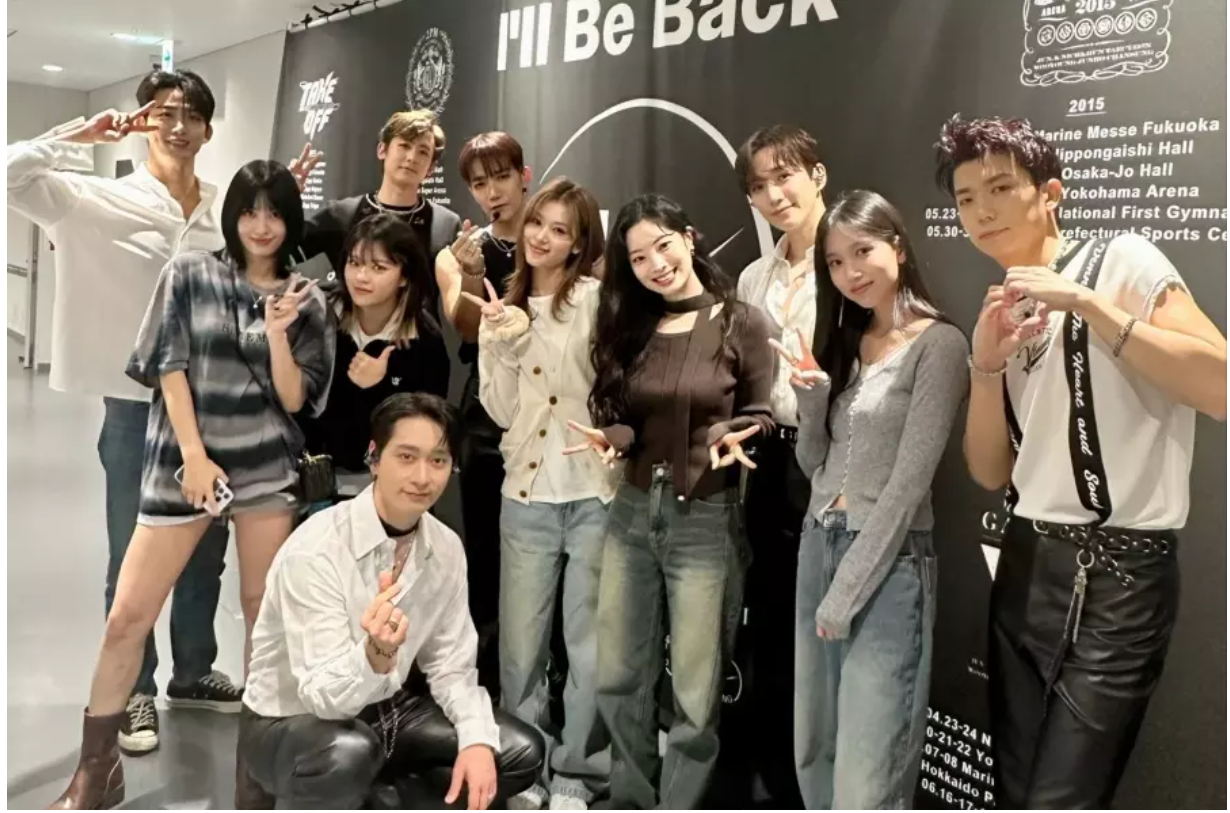 TWICE Members Show Love For 2PM At Their 15th-Anniversary Concert In Japan